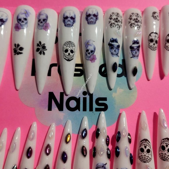 White 3xl Stiletto Skull Design Press on Nails Set Halloween - Picture 1 of 3